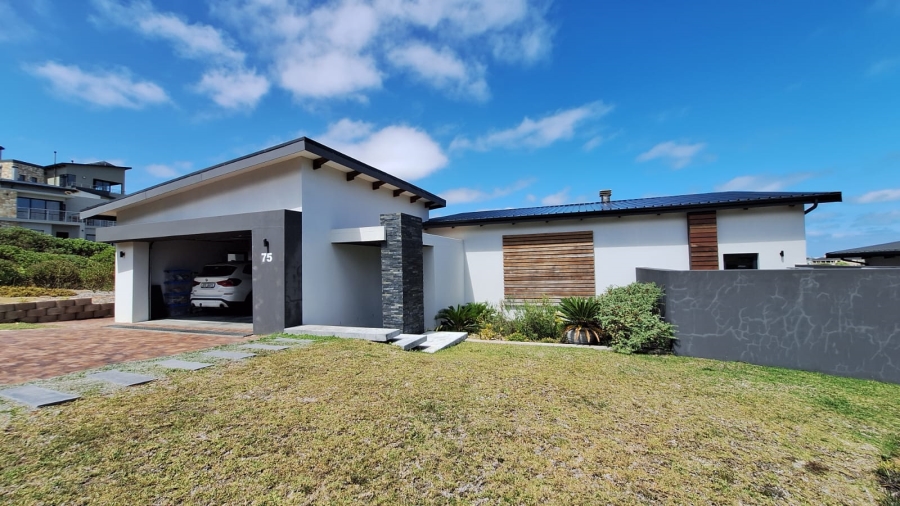3 Bedroom Property for Sale in Stilbaai Oos Western Cape